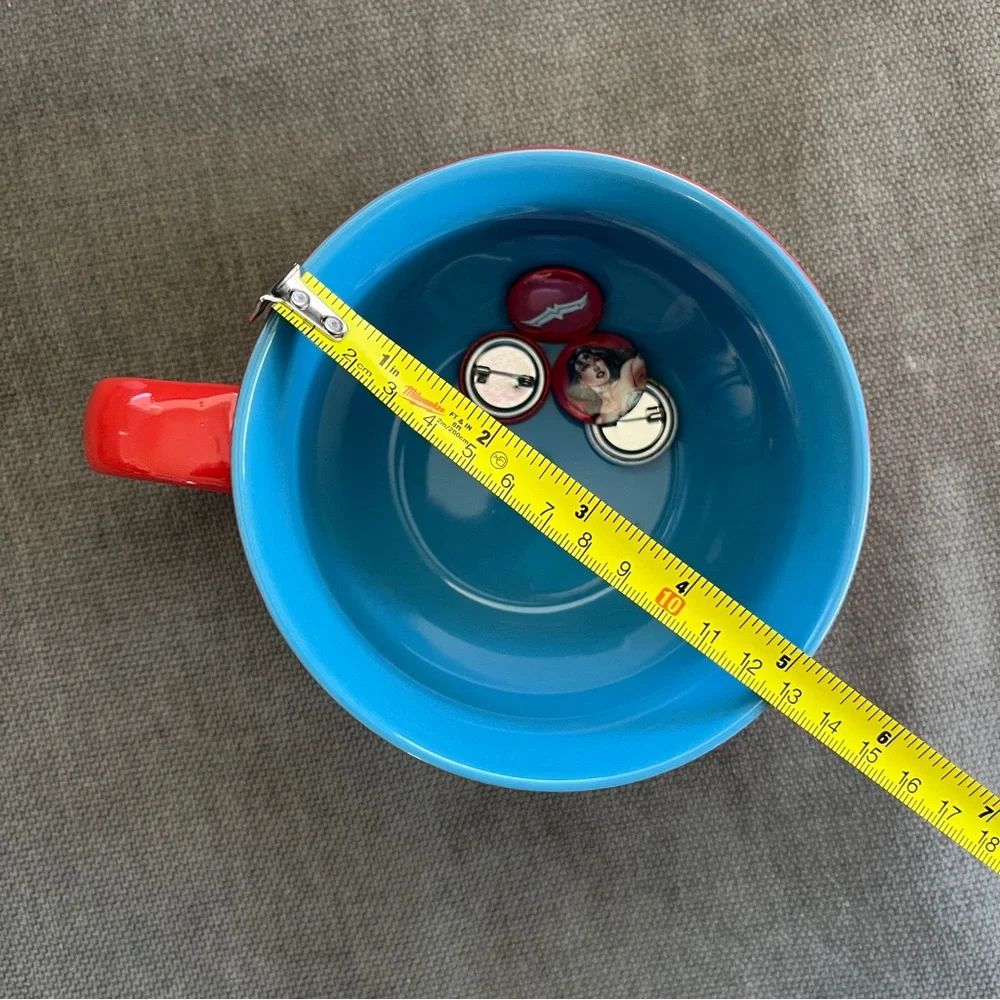 NWOT Iconic Wonder Woman Logo Red Blue Yellow 24 oz Ceramic Mug and Bonus Pins